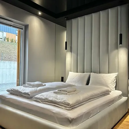 Blue Hill By Hillside Apartman *